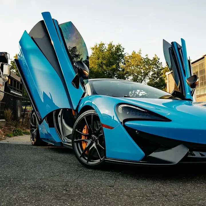 gswf_Sky_Blue_Gloss-colored-ppf-mclaren.webp