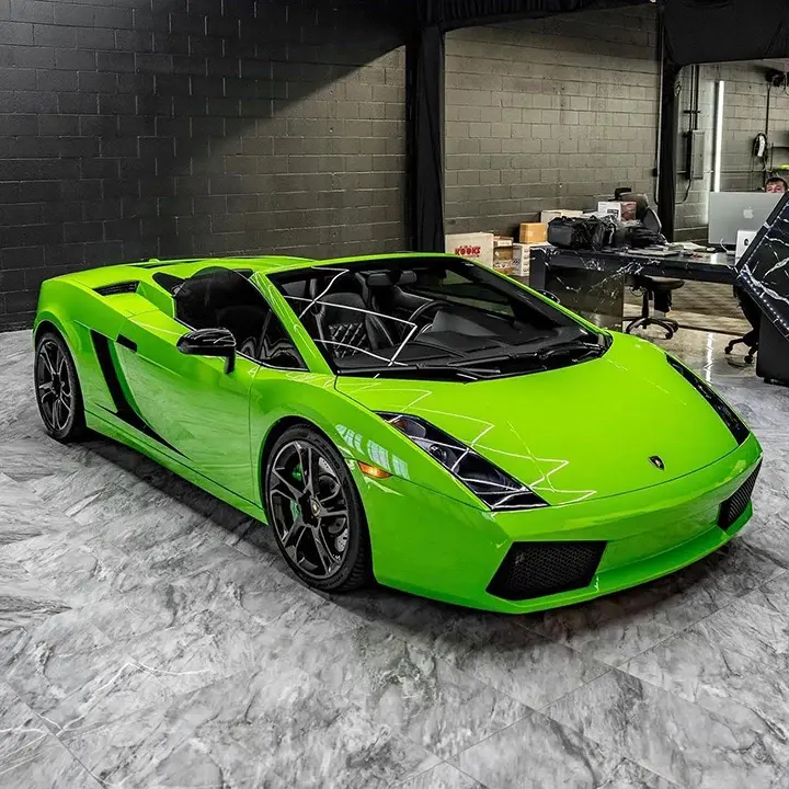 gswf_Grass_Green_Gloss_colored_ppf_lamborghini.webp