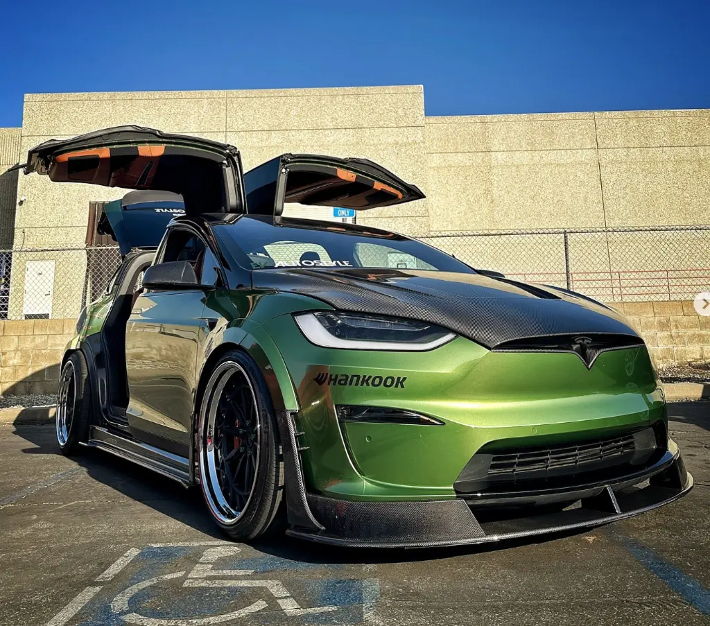 gswf_viper_green_metallic_paint_protection_film.webp